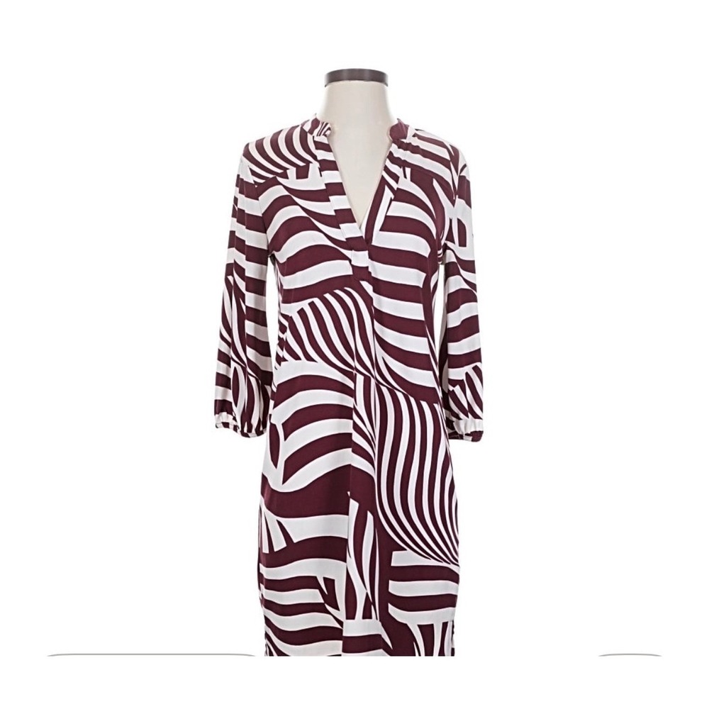 Banana Republic Womens XS Burgundy White Abstract Zebra Print V-Neck Shift Dress